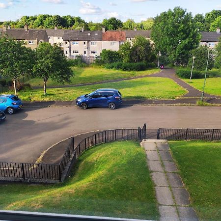 Single Bedroom In Quiet Neighbourhood Glasgow Eksteriør bilde
